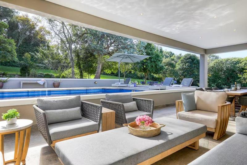 6 Bedroom Property for Sale in Constantia Western Cape